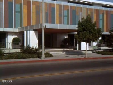Beverly-Hills-Library-old-building-los-angeles-brady-bunch-scene1-by-zakiah-marble